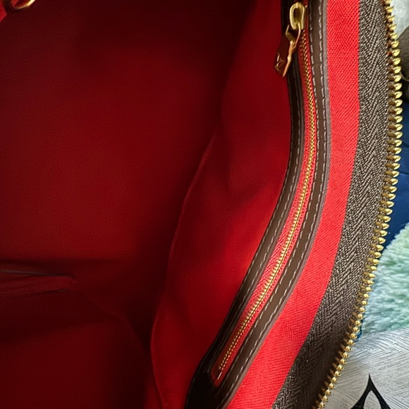 Louis vuition bag - Picture 3 of 4